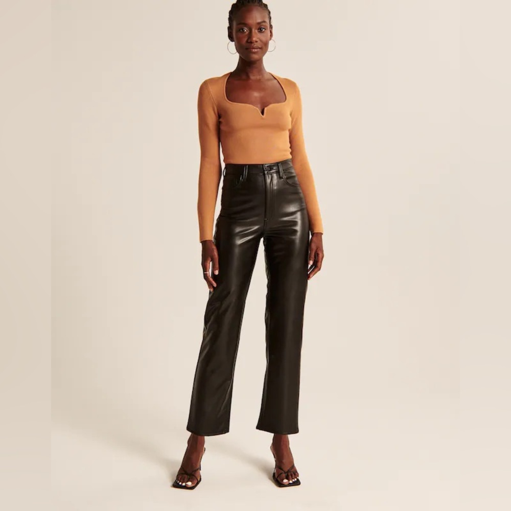 Abercrombie Vegan leather ankle straight pants (ultra high rise)